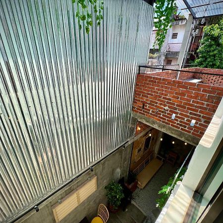 Dosomething Guest House 5 Ipoh Bagian luar foto